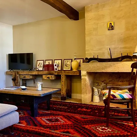 Maison La Source Ferienhaus Saint-Cibard