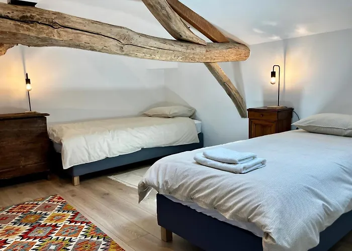 Maison La Source Hébergement de vacances Saint-Cibard