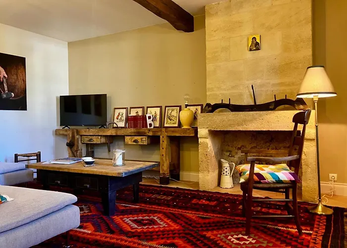 Maison La Source Hébergement de vacances Saint-Cibard